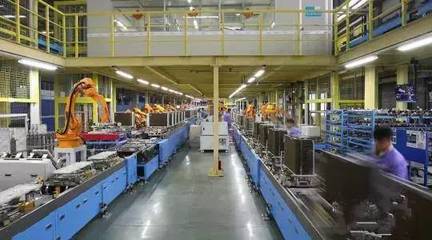 智能工厂布局实施中MES与APS的协同作用与设计服务